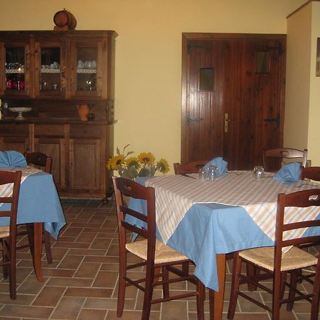 Agritursmo Montesalerno Villa Diamante Kültér fotó
