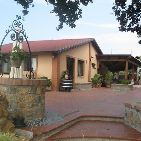 Agritursmo Montesalerno Villa Diamante Kültér fotó